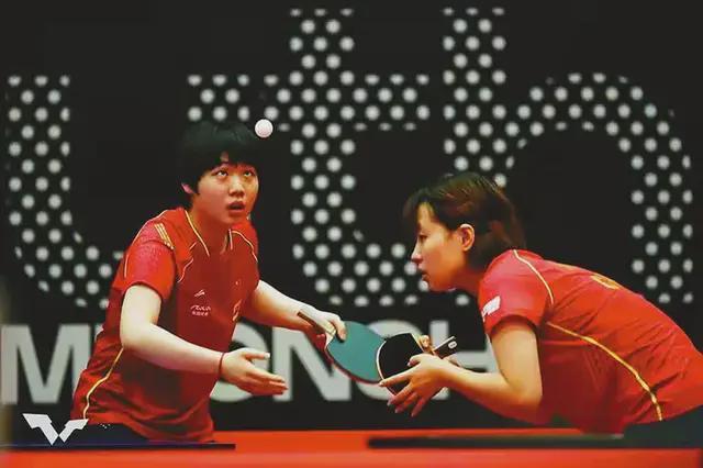 并伴随有半 并伴随有半