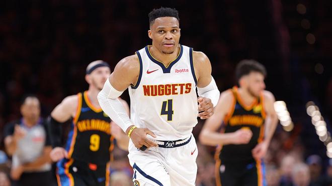 上攻守兼备 上攻守兼备